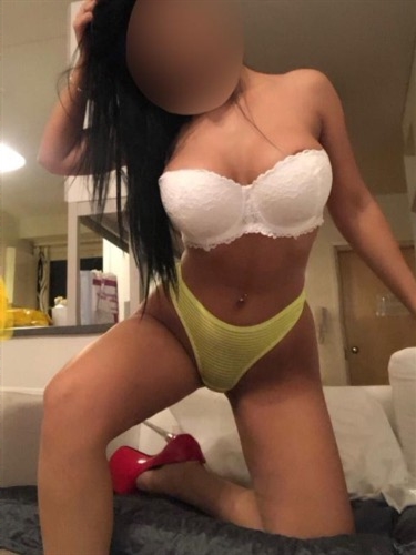 Hot friendly escort Adiiba Cascais