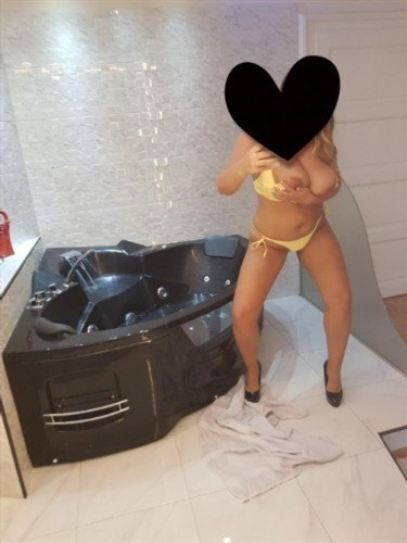 Ala Britt, 26, Marl - Germany, Outcall escort