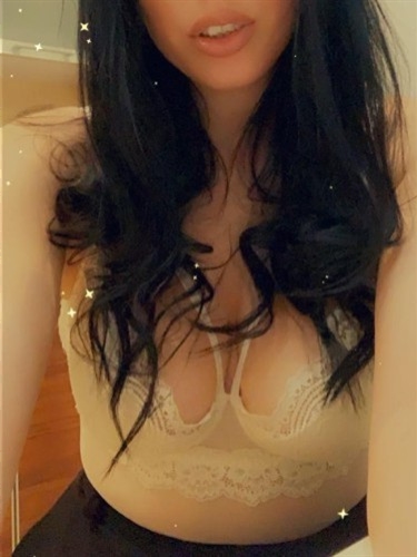 Escort Elkea,Algarve nice friendship call me