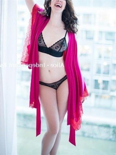 Escort Janike,Pamplona your hotel your home