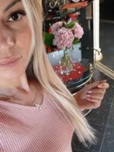 Maida Hassan, 26, Bratislava - Slovakia, Vip escort