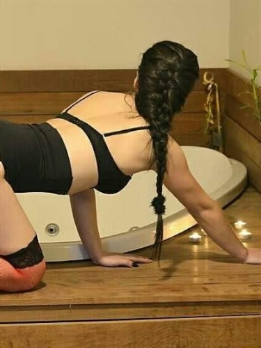 Mayya, 23, Vienna - Austria, Foam massage