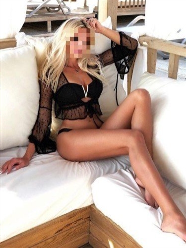 Escort Novabelle,Eilat call now to book her