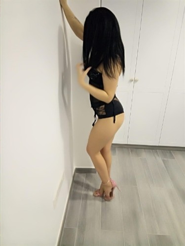 Qingjian, 25, Wuppertal - Germany, Cheap escort