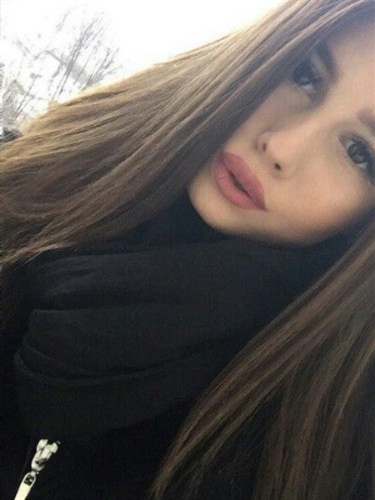 Quyen Rebecka, 19, La Chaux-de-Fonds - Switzerland, Blowjob with Condom