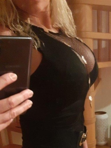 New in town sara Romanian escort Raoof Luxembourg City