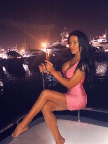 Enjoy intimate connection with top class escort Wahaab Helsinki